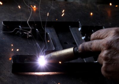 Contreras & Troncoso | Empresa dedicada a la fabricación de Troqueles y a la prestación de servicios de Troquelados